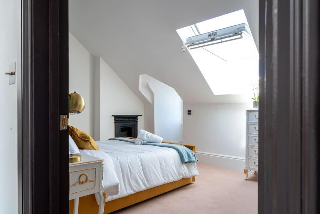 Luxury Duplex Penthouse On The Beach With Panoramic Sea Views Herne Bay Esterno foto