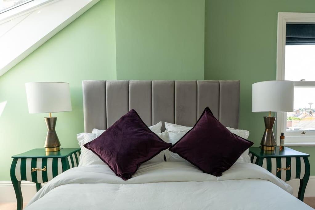 Luxury Duplex Penthouse On The Beach With Panoramic Sea Views Herne Bay Esterno foto
